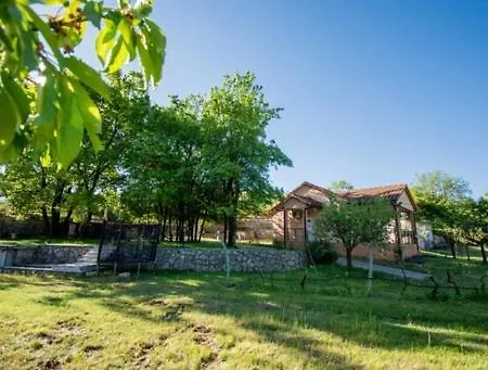 בית נופש Ranch Globarevic Skadar